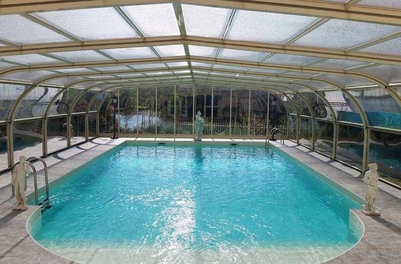 Le Clos Des Cedres B&b