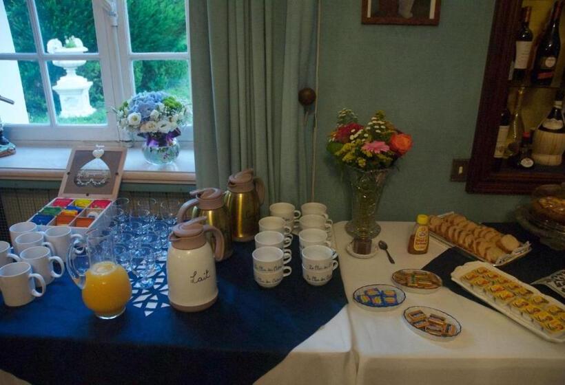 Le Clos Des Cedres B&b