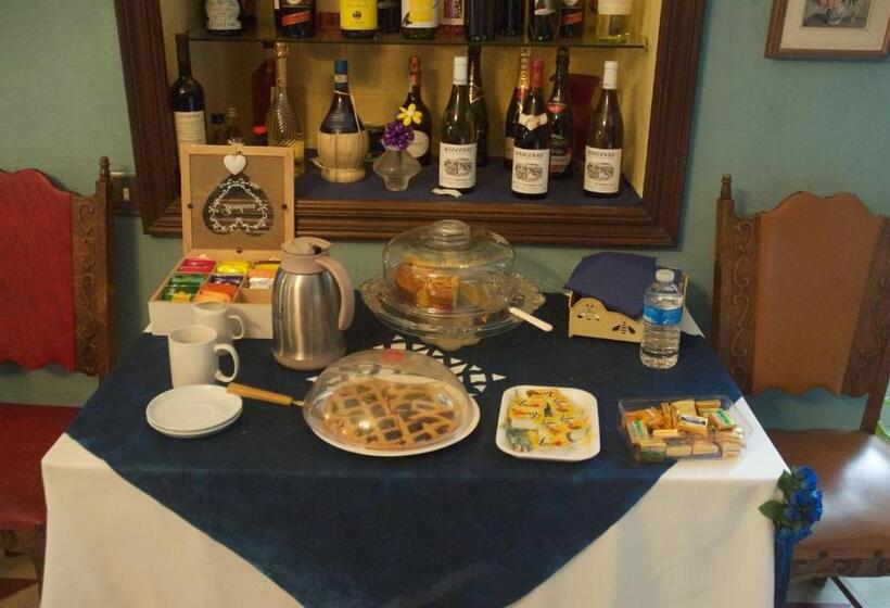 Le Clos Des Cedres B&b