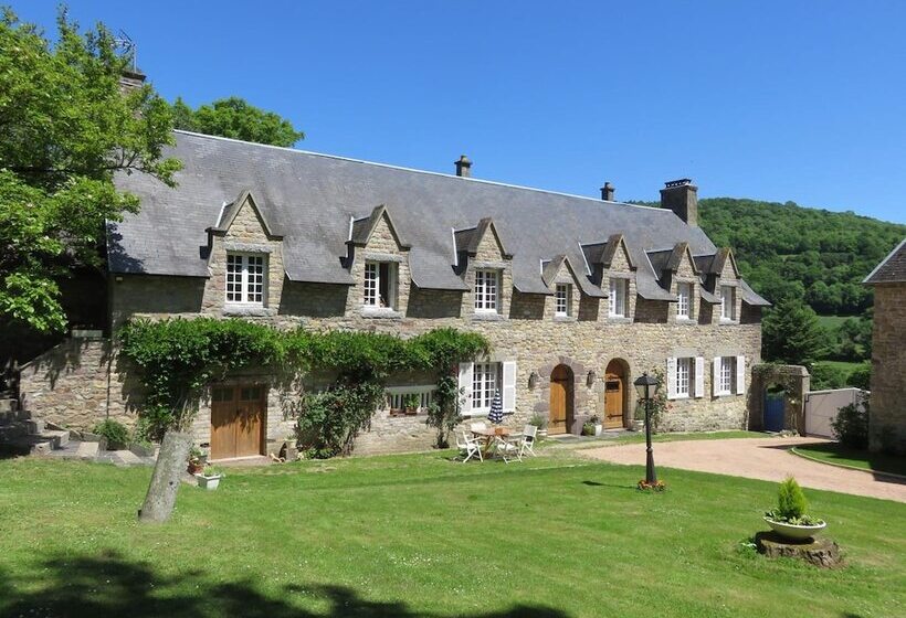Le Manoir De Placy   Bed And Breakfast