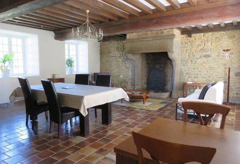 Le Manoir De Placy   Bed And Breakfast