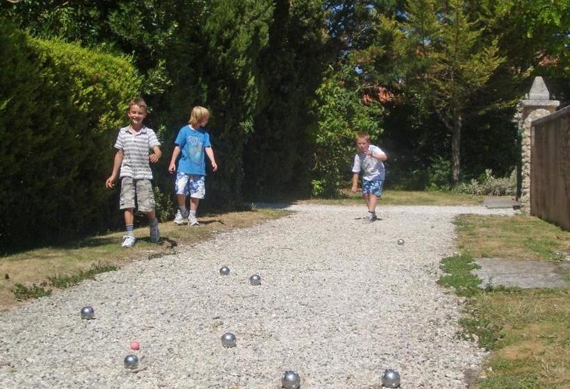 La Garconniere, Manoir De Longeveau