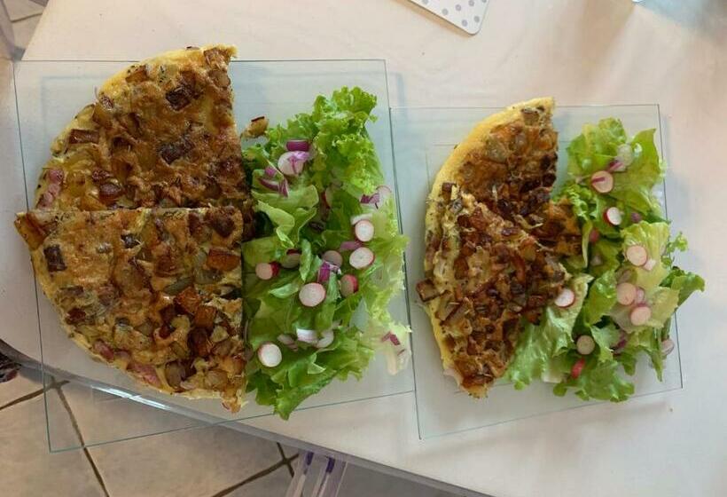 פנסיון Aux 2 Lots