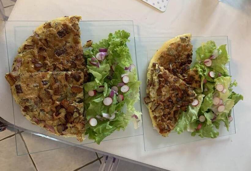 פנסיון Aux 2 Lots