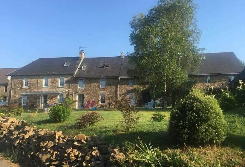 بنسيون Chambres D Hôtes La Clef Des Champs