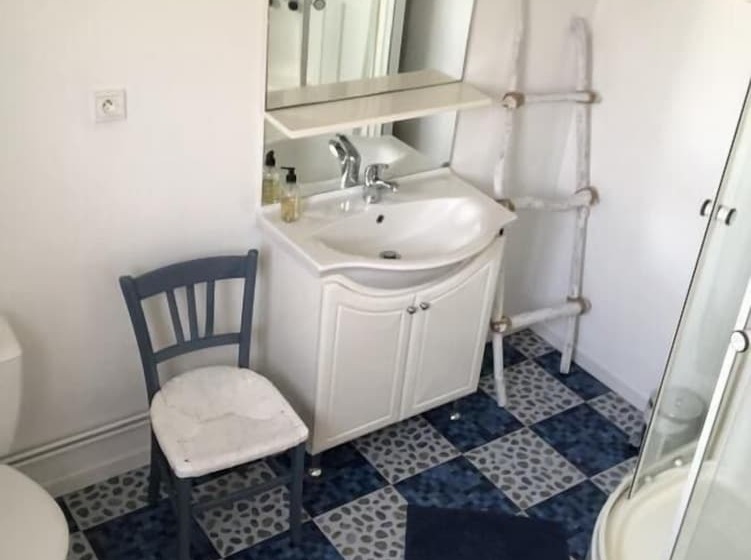 פנסיון Chambres Des Arrys