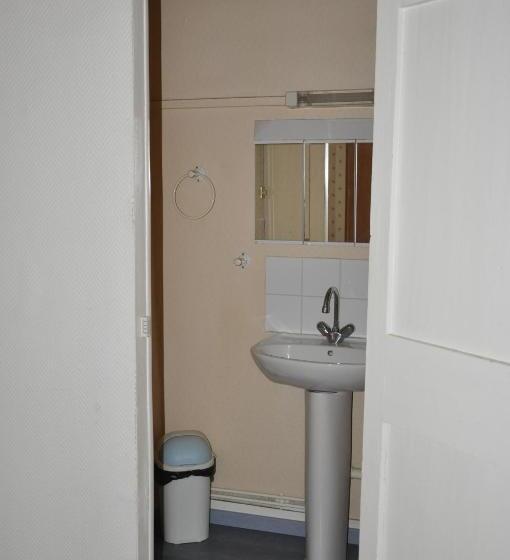 פנסיון Château De La Croix Bizet