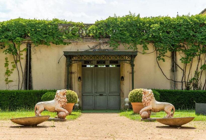 ペンション Château De Pramenoux