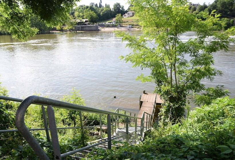 بنسيون ô Fil De L ô