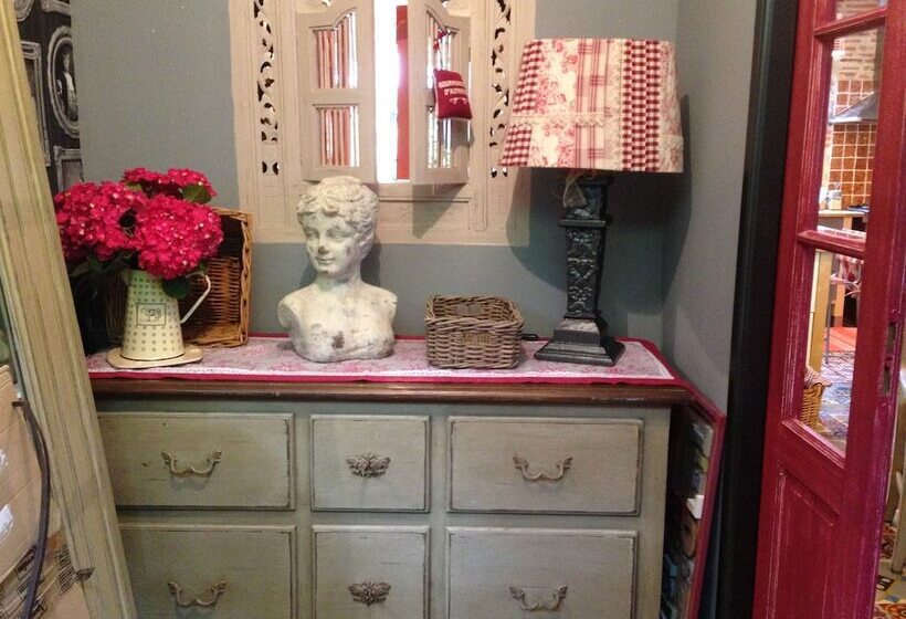 بنسيون ô Fil De L ô