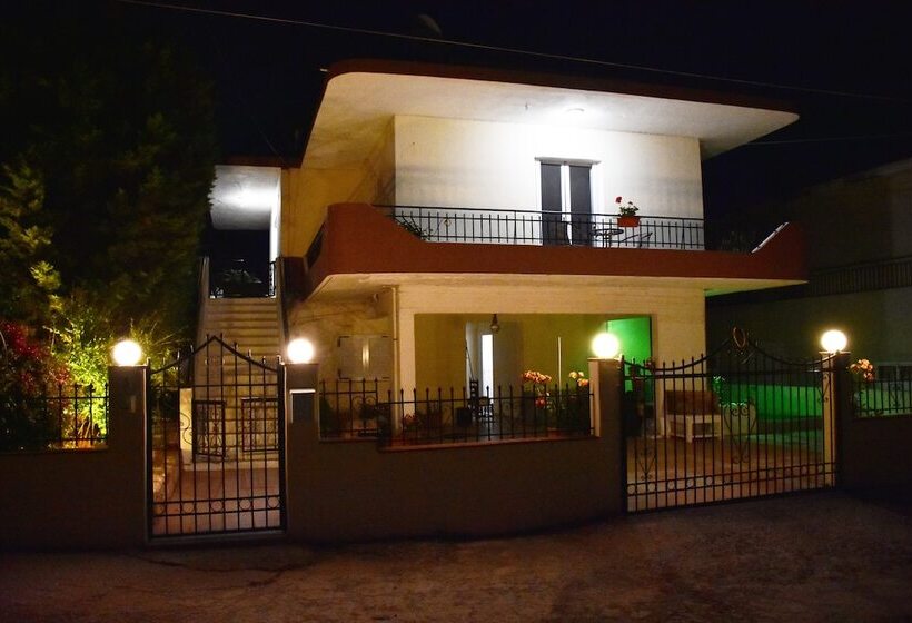 膳宿费 Galotel Agnoudas Near The Airport