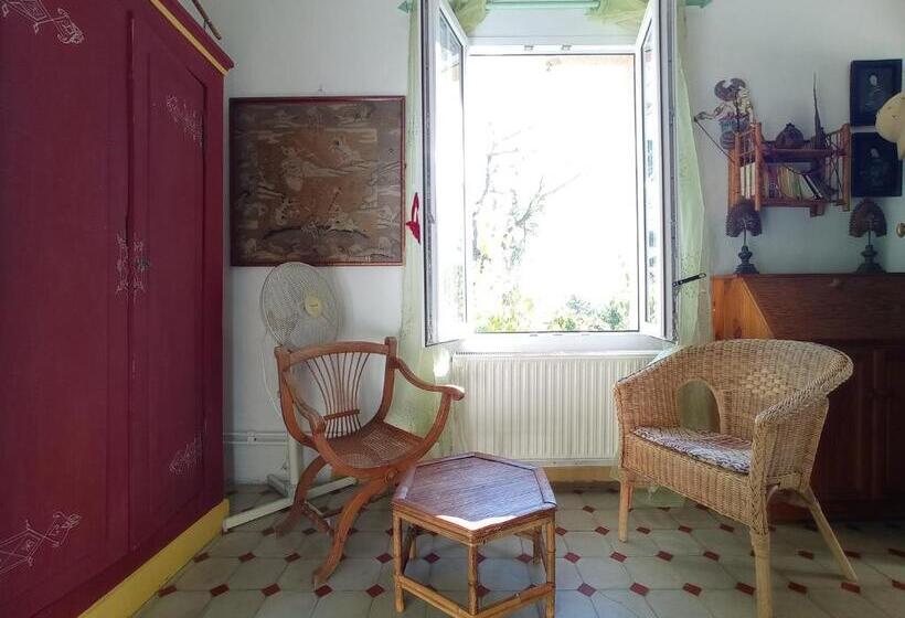 بنسيون La Bastide De Boisset