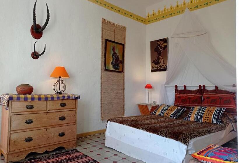 بنسيون La Bastide De Boisset