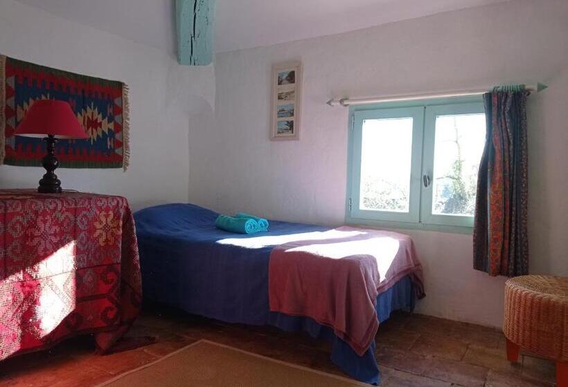 بنسيون La Bastide De Boisset