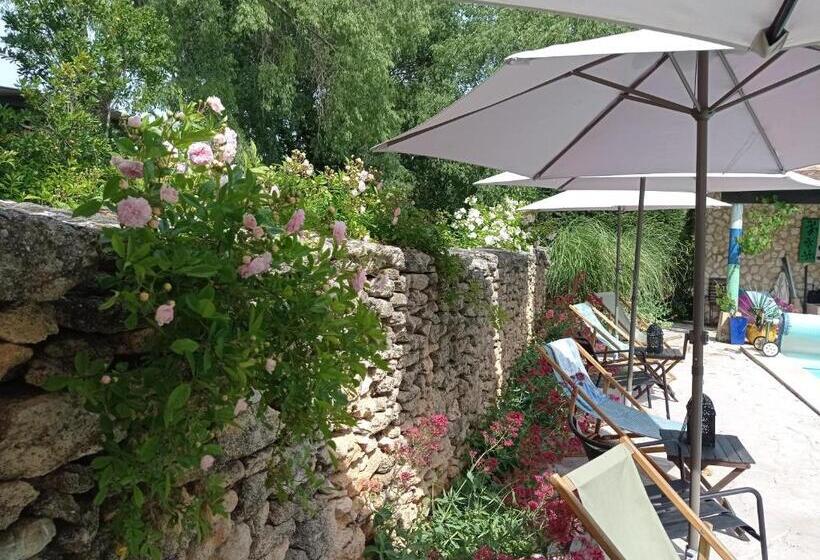 بنسيون La Bastide De Boisset