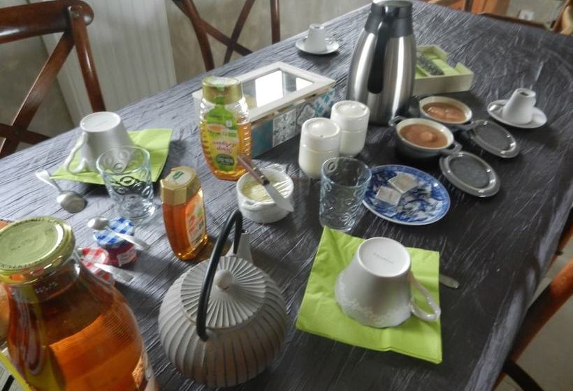 膳宿费 Le Puits De La Montree