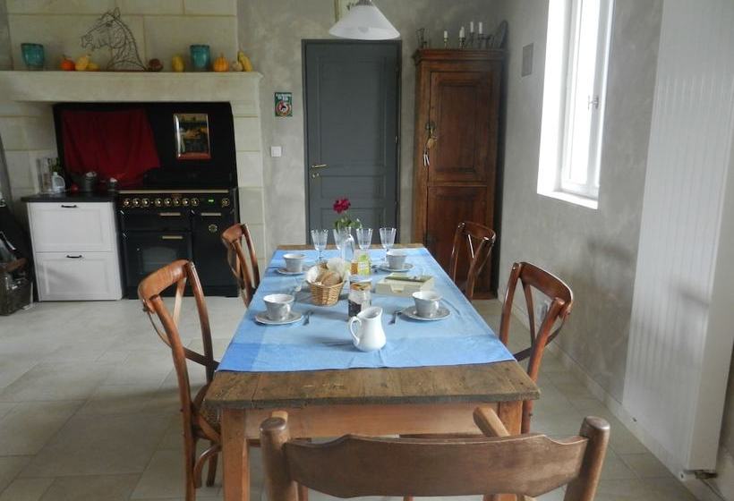 膳宿费 Le Puits De La Montree