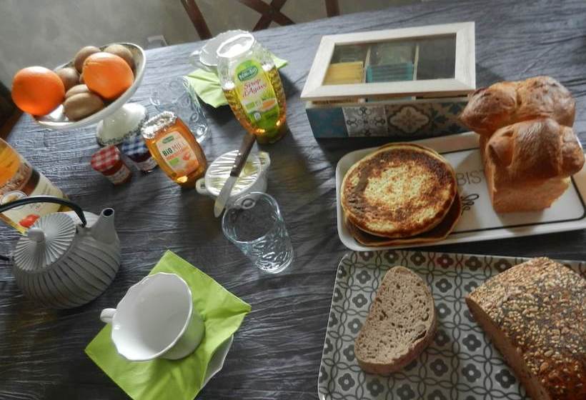 膳宿费 Le Puits De La Montree