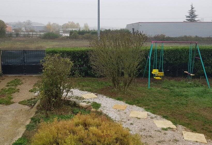 ペンション L'eden De Villette