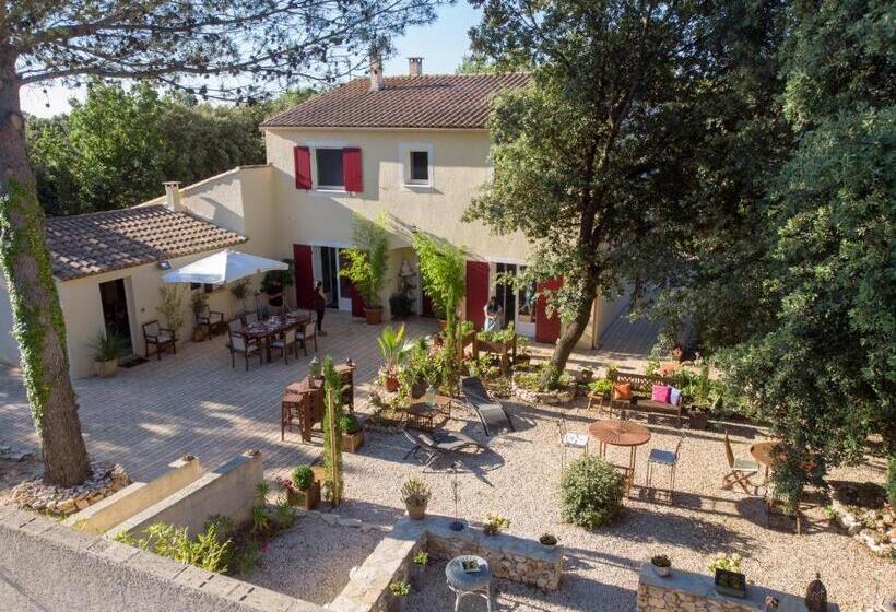 بنسيون Les Jardins D Holi   Chambres D Hôtes