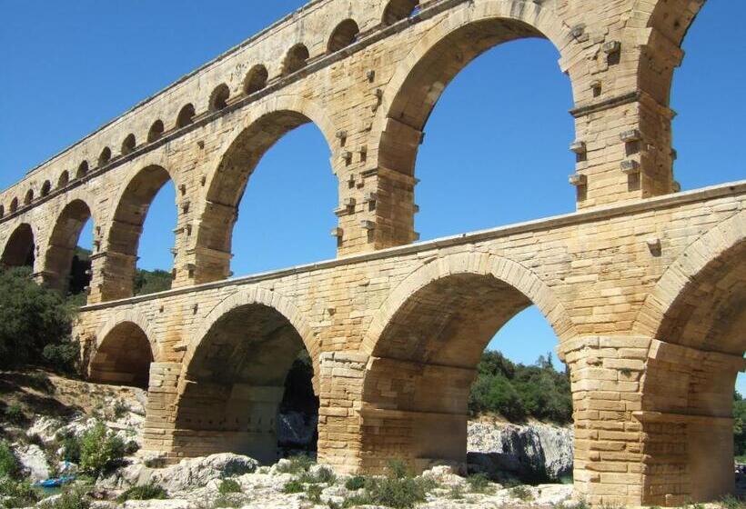 بنسيون Les Jardins D Holi   Chambres D Hôtes