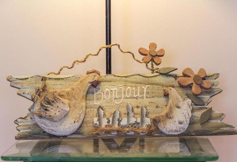 膳宿费 Logis De L'orme