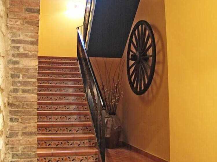 بنسيون Los Trulls D´auligué