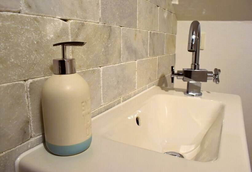 Private & Comfortable Apartments