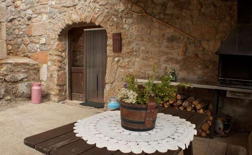 Puig Arnau Pubilló Poble Rural