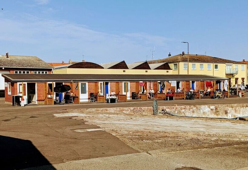 הוסטל Harbour Sleep