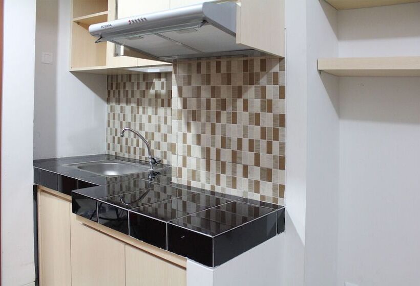 ユースホステル Oyo 266 Margonda Residence 5