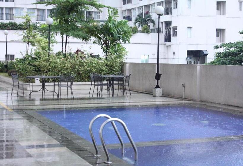 ユースホステル Oyo 266 Margonda Residence 5