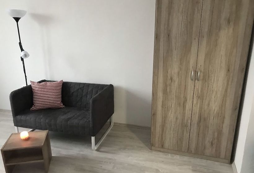 旅馆 Ubytovňa šamorín