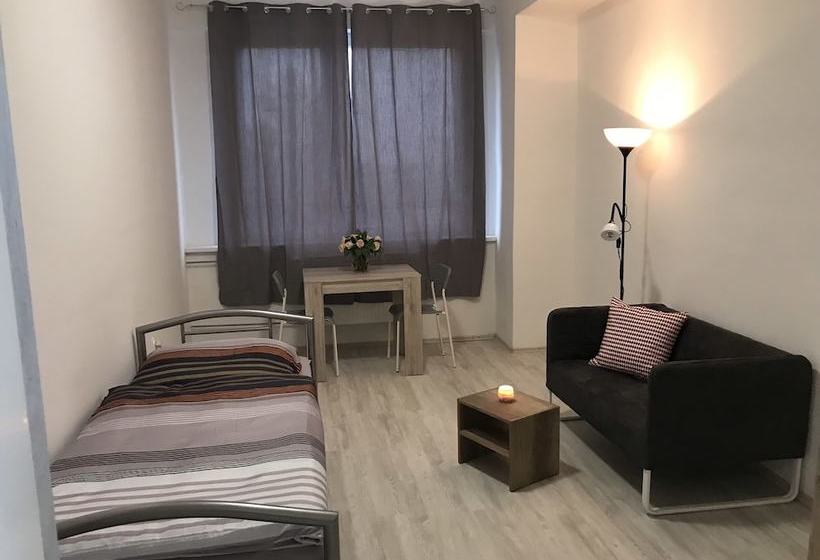 旅馆 Ubytovňa šamorín