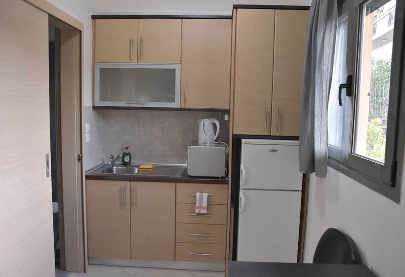 Avr Deluxe Suites 4 Airport Free Shuttle