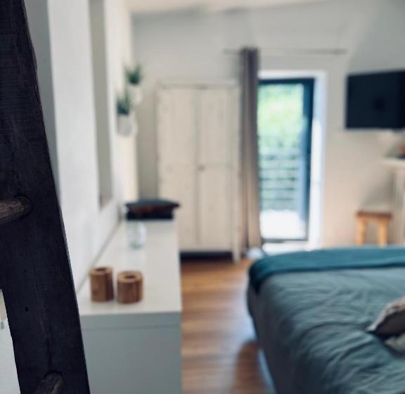 مبيت وإفطار ô Chambres D Hôtes