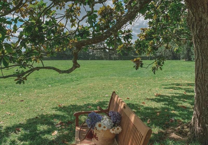 צימר Château De Boucéel   Mont Saint Michel