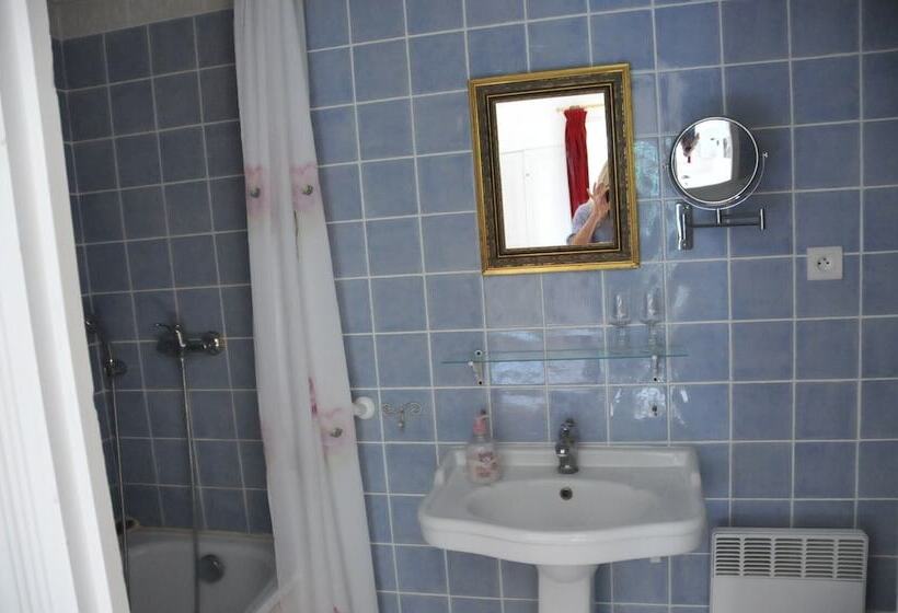 민박 Château De La Chaussée