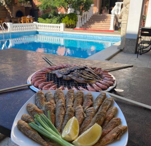 تختخواب و صبحانه Villa Lubomir