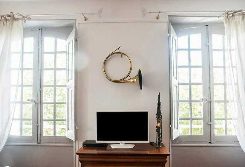 Bed and Breakfast La Grande Lauzade