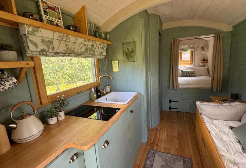 مبيت وإفطار La Grange Du Coulin