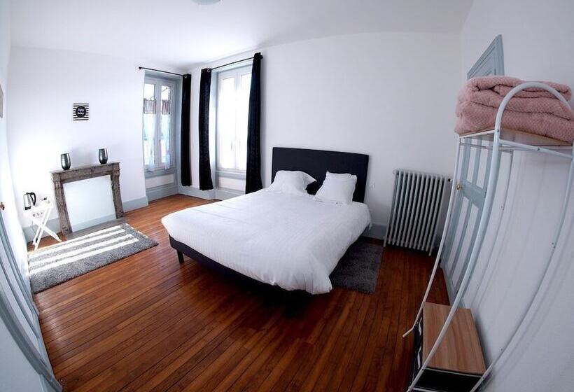 Bed and Breakfast La Maison D Hôtes De Toucy