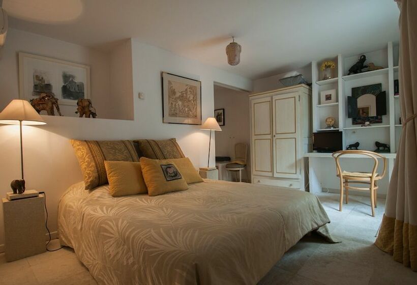 住宿加早餐  L’éléphant De Vaugines