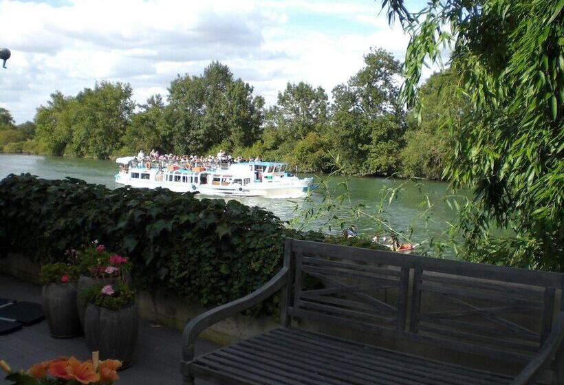 تختخواب و صبحانه Les Armateurs