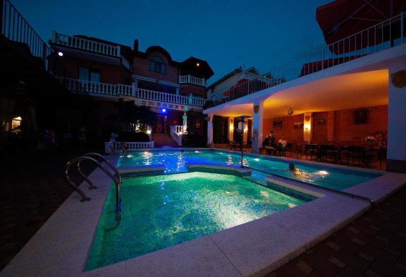 تختخواب و صبحانه Villa Lubomir