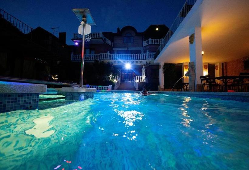 تختخواب و صبحانه Villa Lubomir