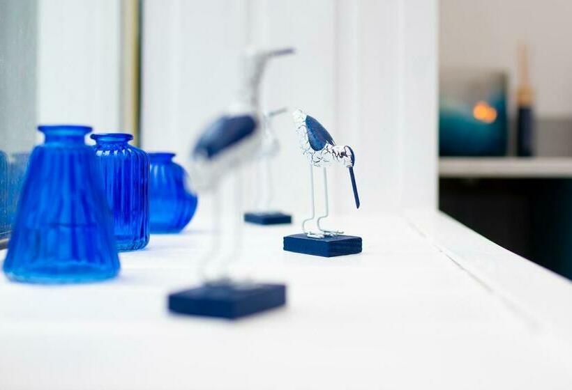 مبيت وإفطار The Foresters Guest House