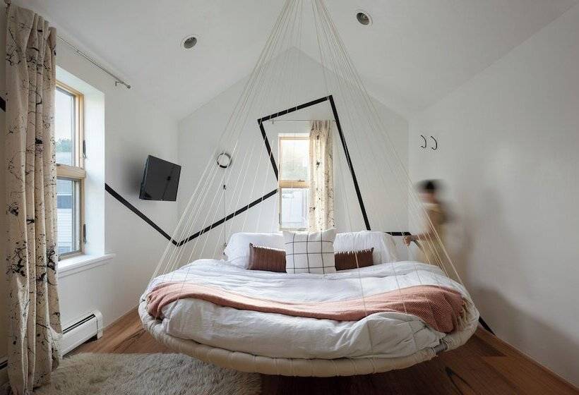 ベッドアンドブレックファースト The Trail In Adams Berkshires Art