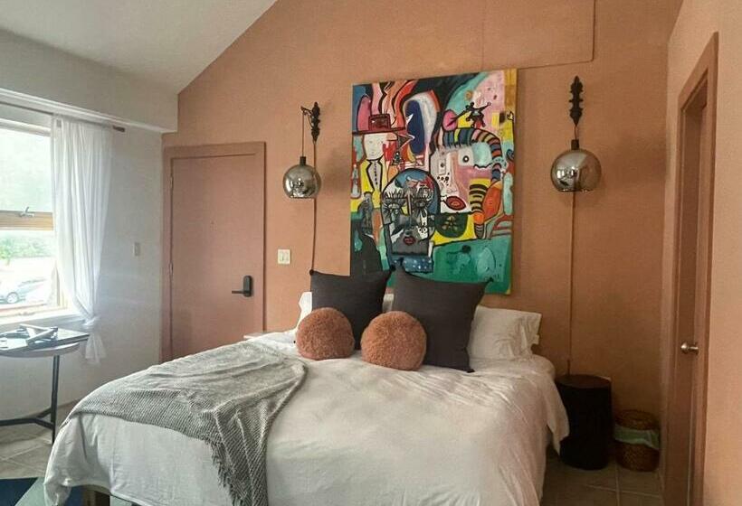 ベッドアンドブレックファースト The Trail In Adams Berkshires Art