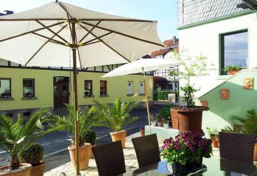 Casa Verde Gästehaus Am Edersee